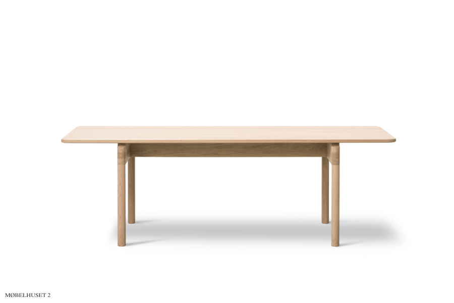 Post Table | Cecilie Manz