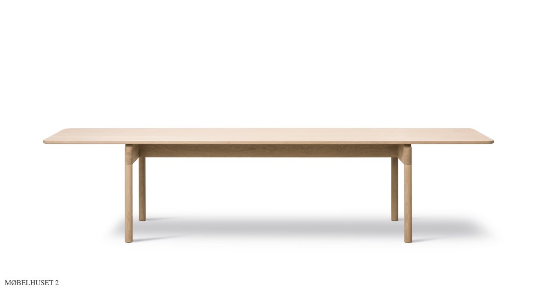 Post Table | Cecilie Manz