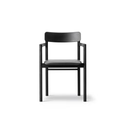 Post Chair 3446 | Cecilie Manz