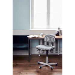 KEVI 2534U I Kontorstol I Mads Nrgaard