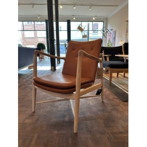 Finn Juhl Kaminsessel FJ4610 