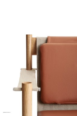 HB Lounge Chair