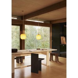 VL45 Radiohus Pendant I Amber