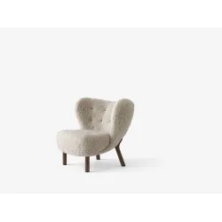 Little Petra + skammel &#9134; &tradition