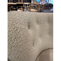 Sessel 'Little Petra' von &tradition  Ausstellungsmodell  Stoff: Karakorum