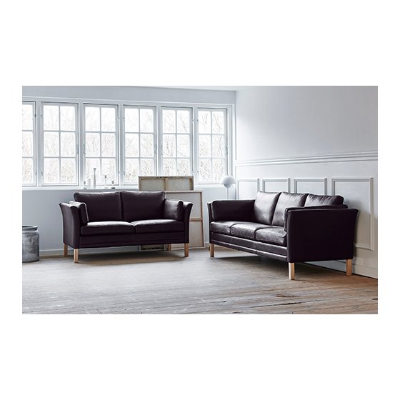 MH 2225 | 3 pers. + 2. pers sofa i sort Preston L�der