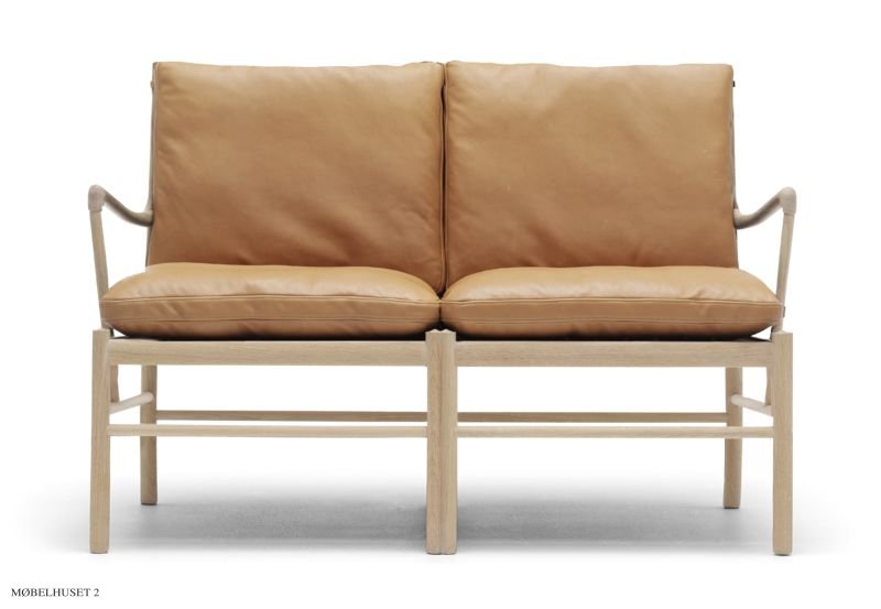 OW149-2 Colonial Sofa