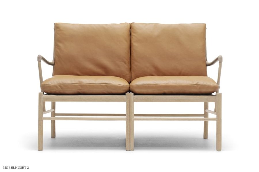 OW149-2 Colonial Sofa