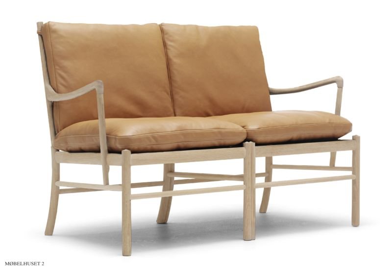 OW149-2 Colonial Sofa