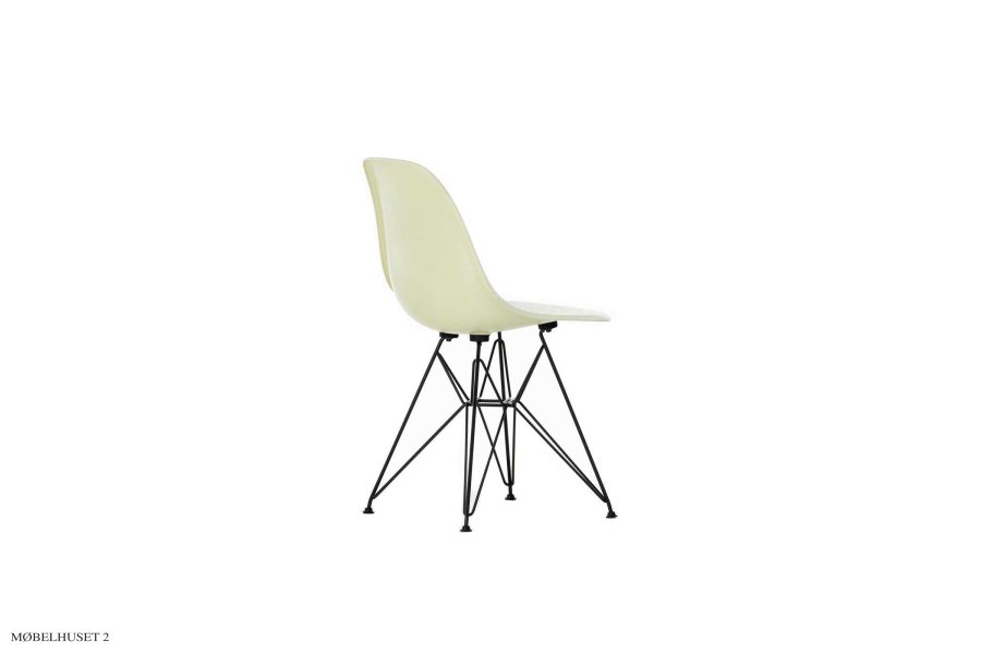 Eames Fiberglass Chair (DSR) Parchment