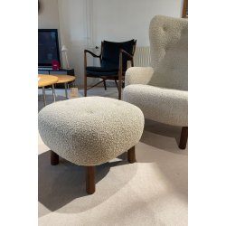 Petra Lounge Chair mit Hocker � Ausstellungsmodell