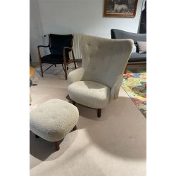 Petra Lounge Chair mit Hocker � Ausstellungsmodell