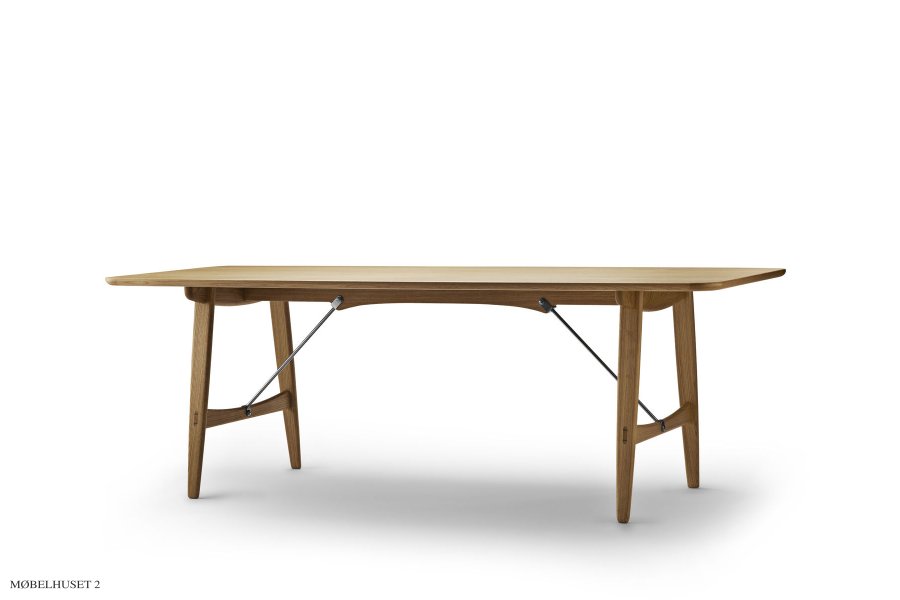 BM1160 Hunting Table | Eiche und Edelstahl