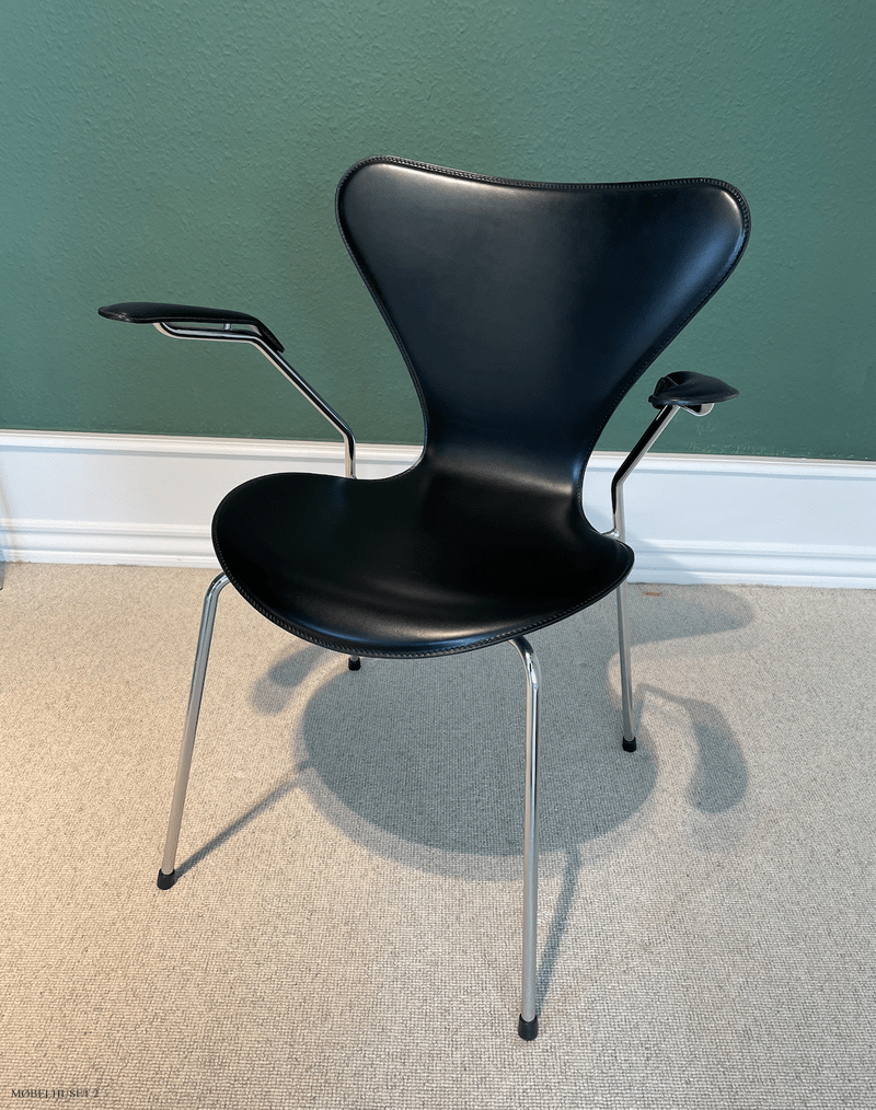 Serie 7� 3207 armstol | Arne Jacobsen