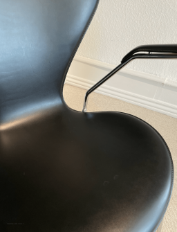 Serie 7� 3207 armstol | Arne Jacobsen