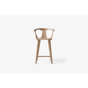 In Between SK7 & SK9 Barhocker