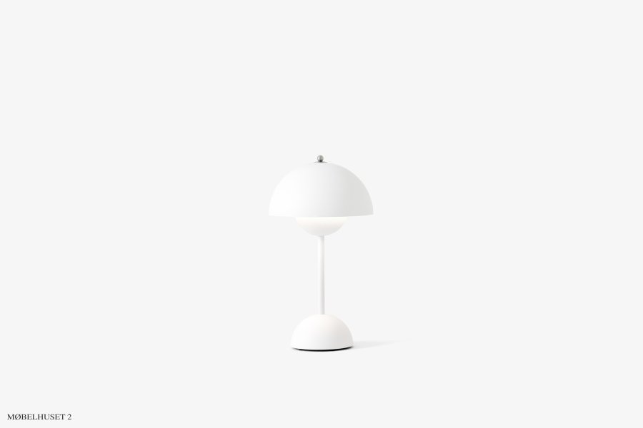 Flowerpot VP9 | MH Matt White