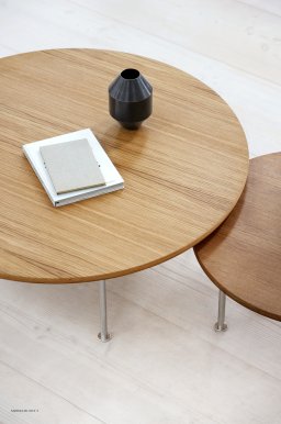 Wegner Ox Table �80