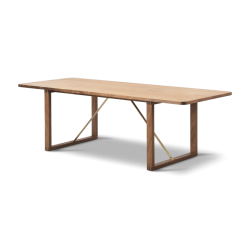 BM67 Coffee Table