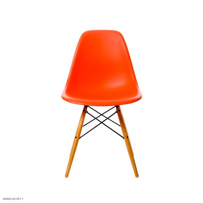 Eames Plastic Side Chair (DSW)
