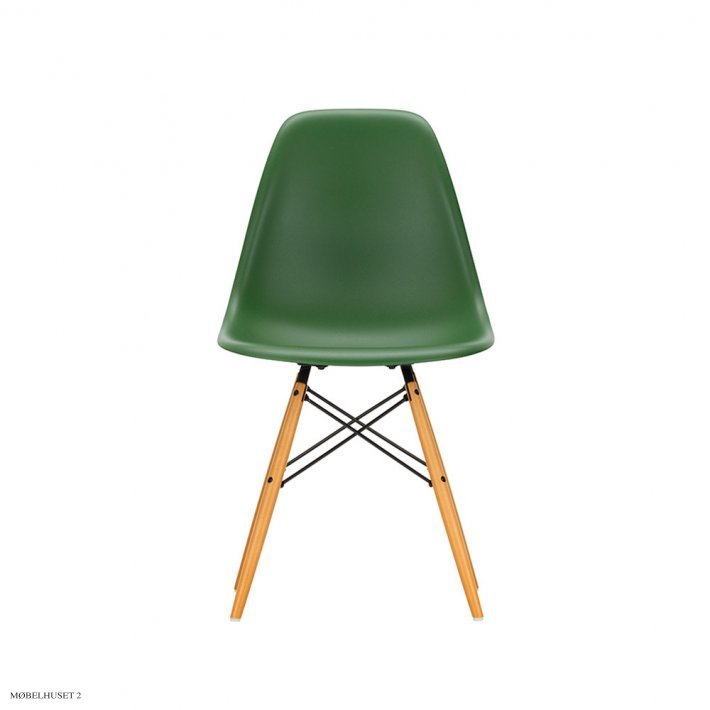 Eames Plastic Side Chair (DSW)