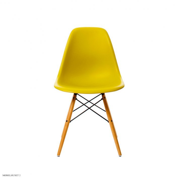 Eames Plastic Side Chair (DSW)
