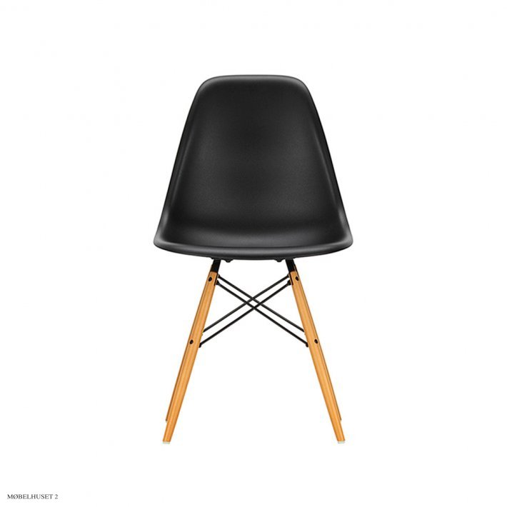 Eames Plastic Side Chair (DSW)