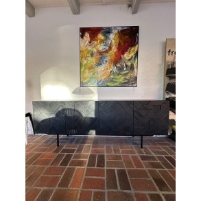 Graphic Sideboard in Teak schwarzlackiert | Ausstellungsmodell