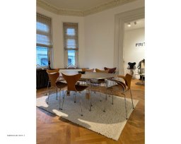 Piet Hein spisebord 120x180 cm med 2 plader + 2 Liljen armstole + 4 Liljen stole valn�d