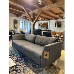 Mogens Hansen 2,5 pers. sofa model 272 Stof: Maple | Udstillingsmodel