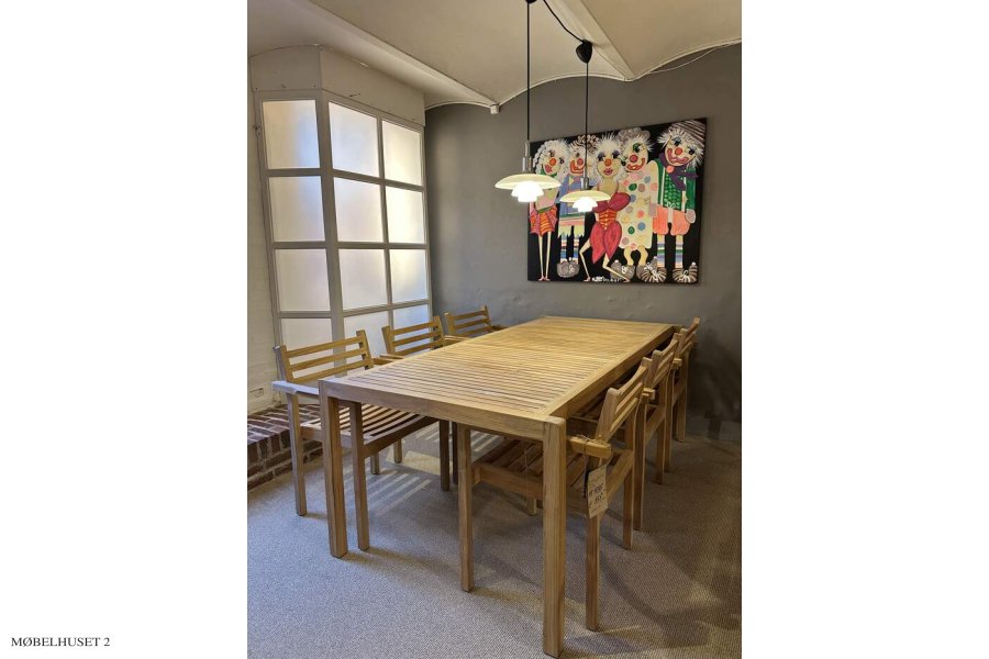 AH901 Gartentisch + 6 x AH502 Gartensthle mit Armlehnen + 6 Sitzkissen | Ausstellungsmodell