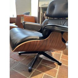 Vitra - Eames Lounge chair og ottoman | Udstillingsmodel