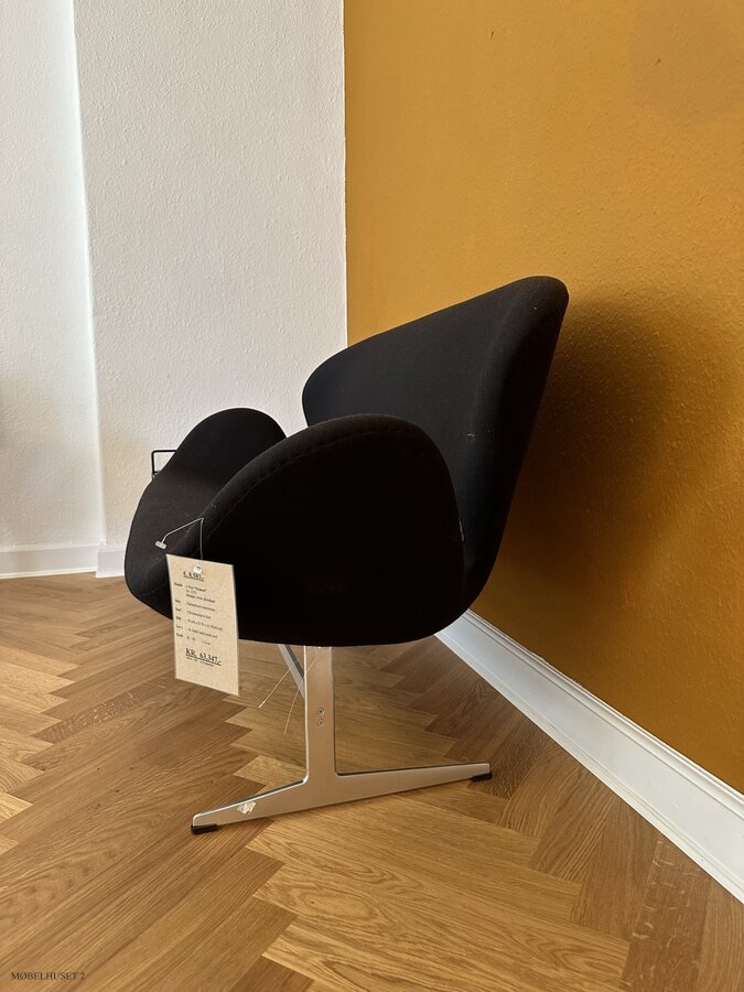 Fritz Hansen | Arne Jacobsen | 2 pers. Svanen sofa
