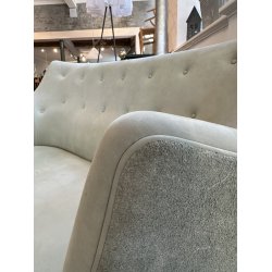 Finn Juhl Poeten sofa | 80 rs jubilumsudgave | Udstillingsmodel
