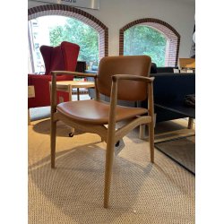 Skovgaard Jensen | Armstuhl "SJ.67 CAPTAIN"