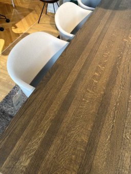 Muuto 70/70 Spisebord med 6 Fiber stole | Udstillingsmodel