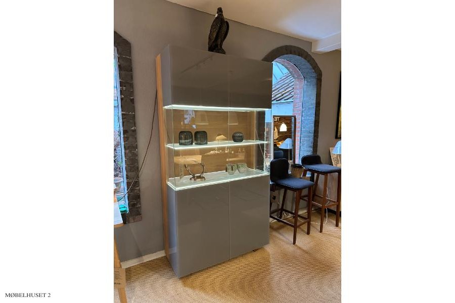 Team 7 Cubus Glasvitrine mit Beleuchtung | Ausstellungsmodell