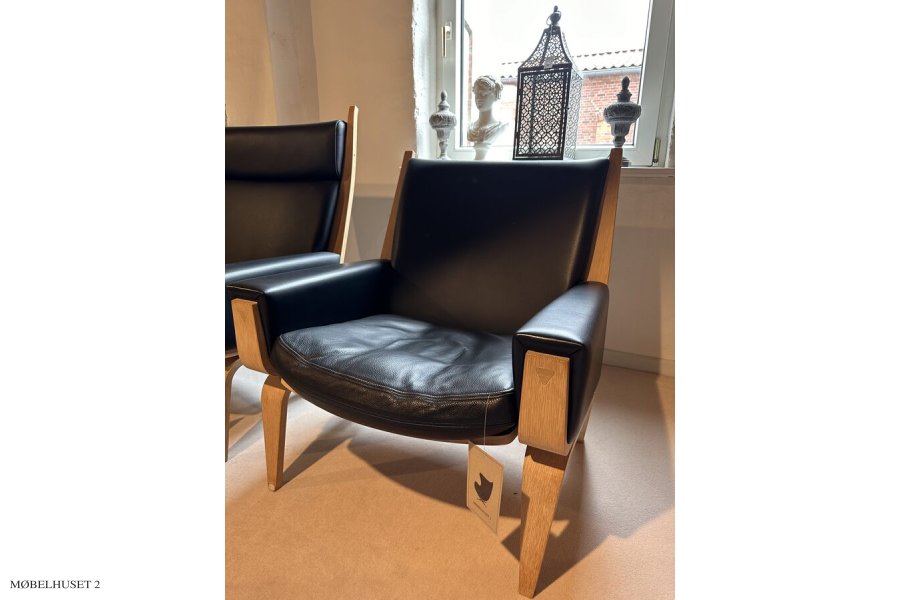 Hans J. Wegner | Getama | Lnestol nr. 501A lav | Udstillingsmodel
