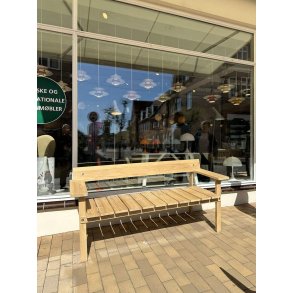 GL101 Timbur Gartenbank von Carl Hansen & Sn | Ausstellungsmodell