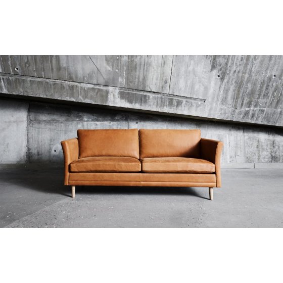 MH 2225 Sofa "up-date" | Cognac Leder