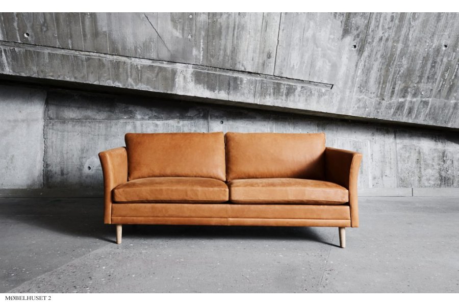 selvbiografi Governable kun MH 2225 sofa "up-date" | Cognac læder - Lædersofaer - Møbelhuset 2