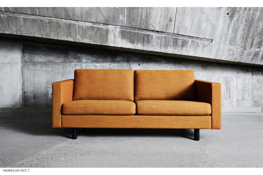 MH 321 3 pers. Sofa Orangener Stoff