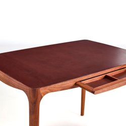 AK1310 | Ro skrivebord