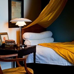 PH 4-3 Glas Tischleuchte