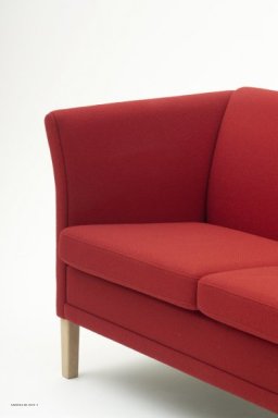 Nielaus London Sofa