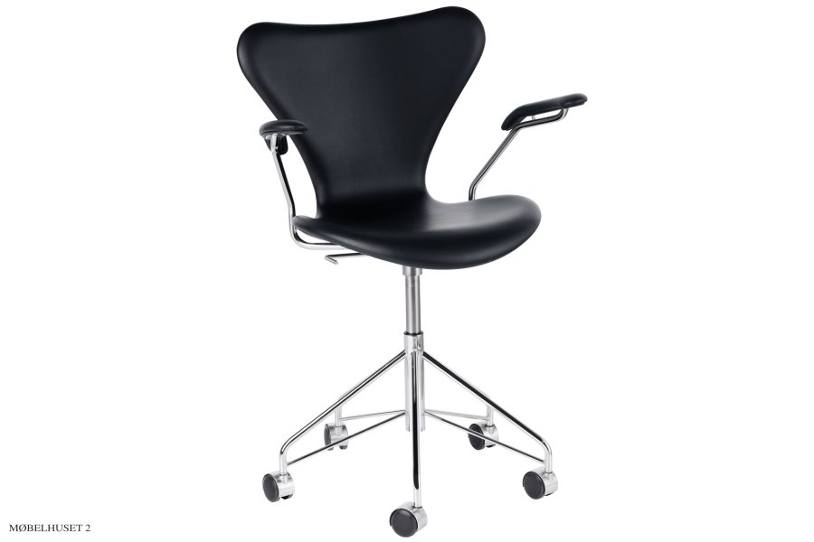 Serie 7 3217, Essential Leder | Fritz Hansen