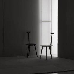 Spade chair