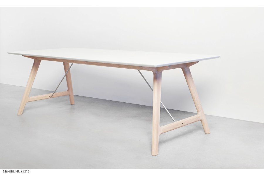Andersen Furniture T7 udtrksbord 95x220 cm