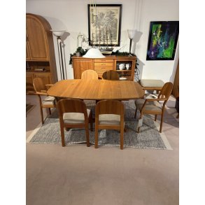 Dyrlund Esstisch Set