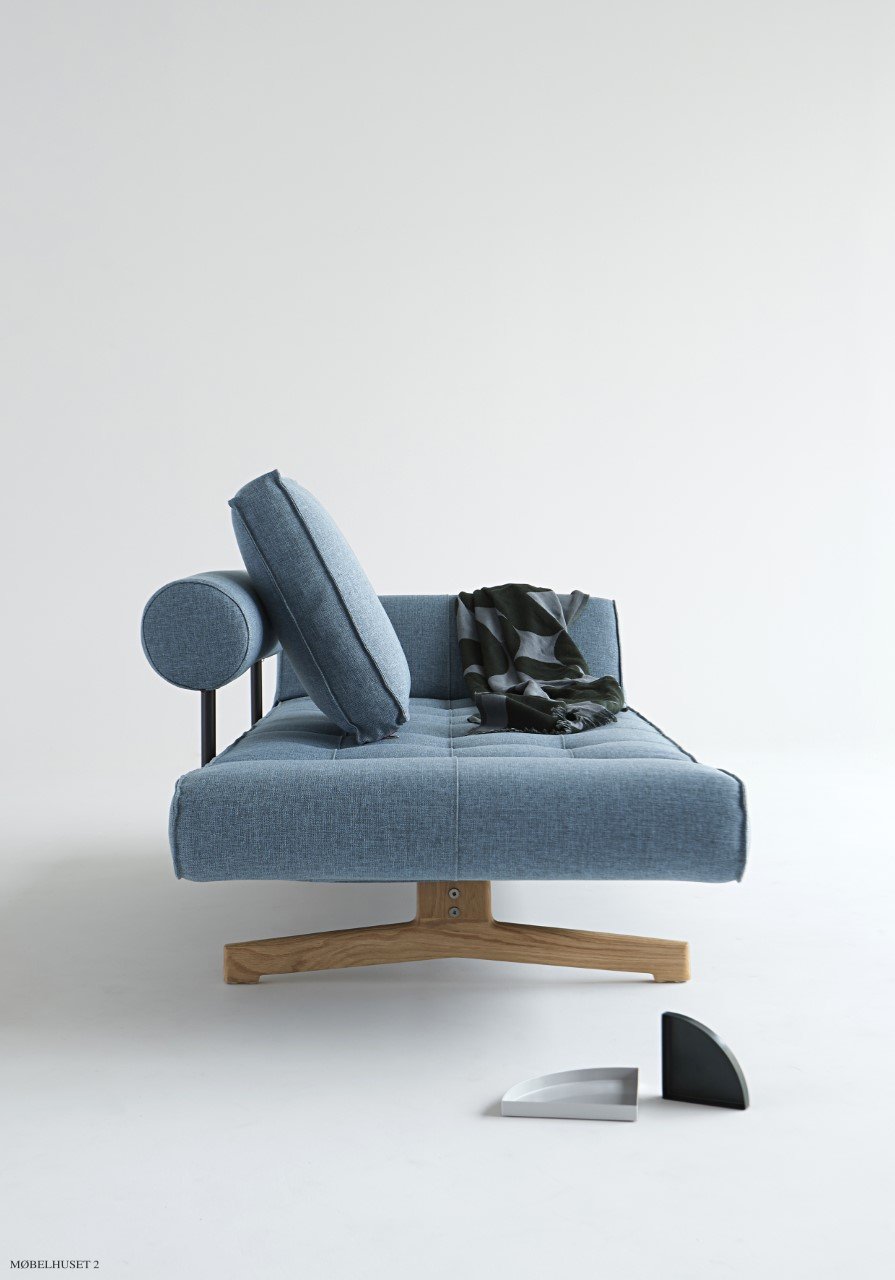 Ghia Wood Daybed